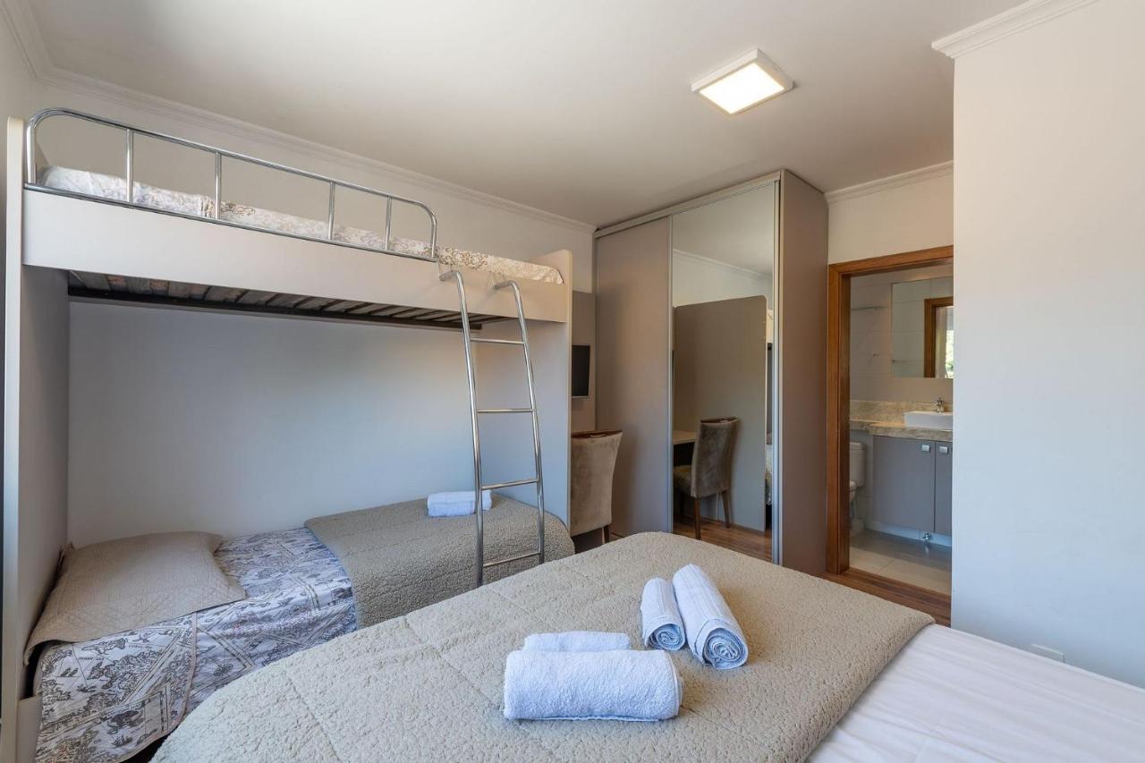 Luxuoso Apartamento No Coracao De Gramado Exterior foto
